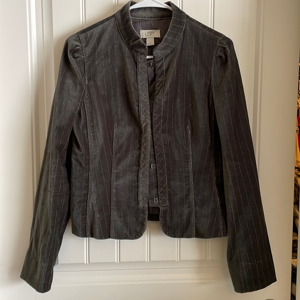 Ann Taylor Loft gray blazer size 4